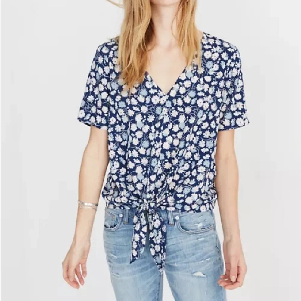 NWT Madewell Novel Tie-Front Top in French Floral - Picture 2 of 7